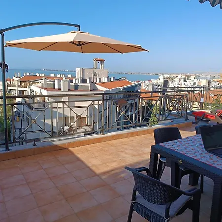 アパート Rooftop Sea View *